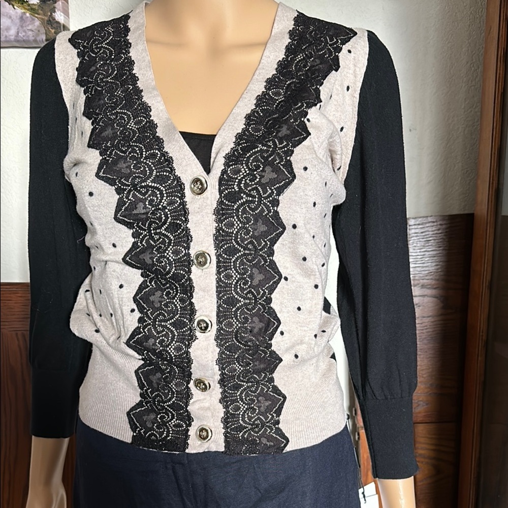 Charlotte Vintage Lace Cardigan with Black Sleeves